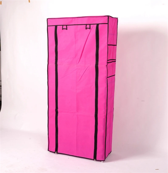 Shoe rack with cover